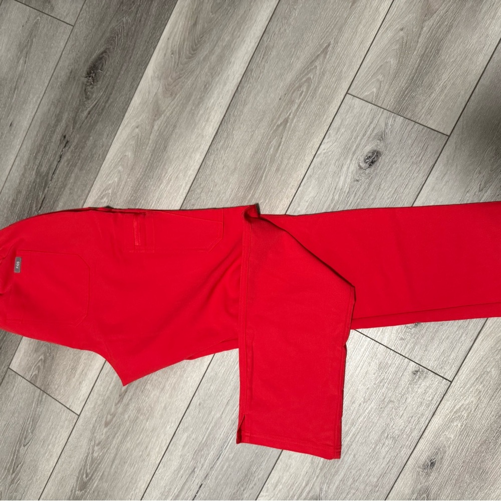 Figs Technical Scrub Set - image 4